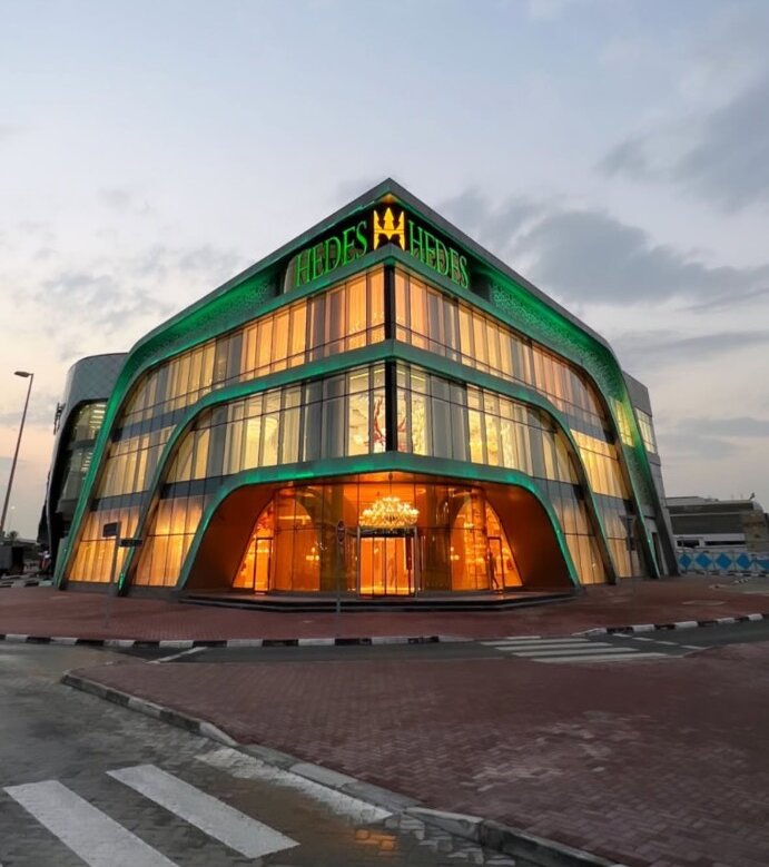 C6b9067f66cbaedc3ab1c63cc7eaef8b4af363c2